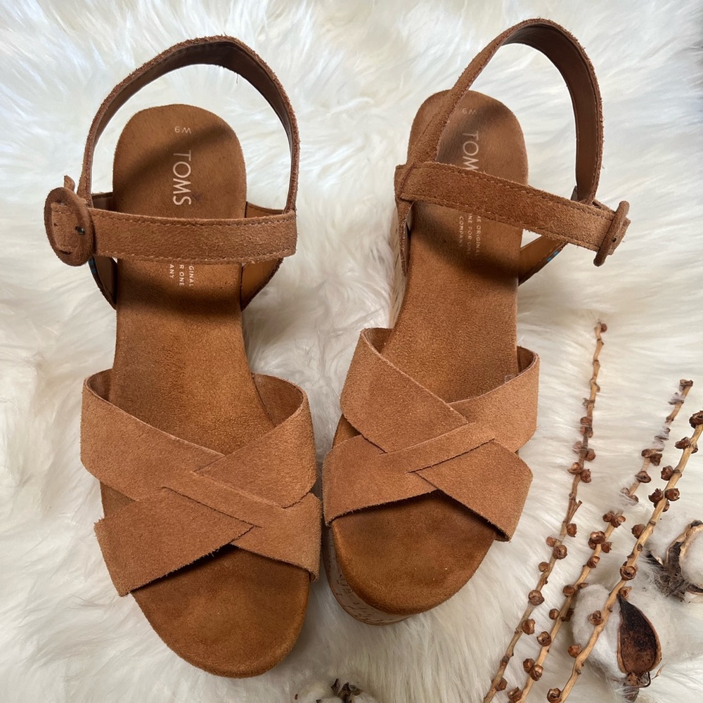 Toms Willow espadrille platform wedges sandal